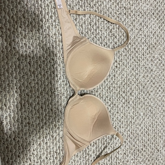 Victoria Secret Push-Up Bra - Picture 4 of 4